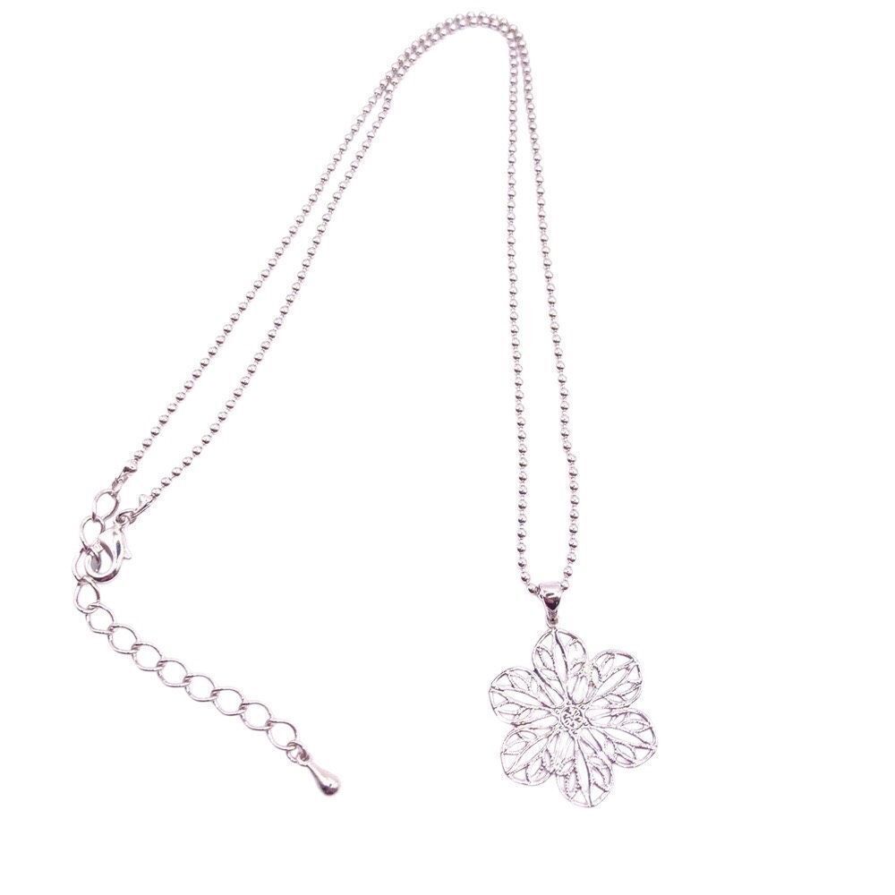 Silver Chain Filigree Flower Pendant Necklace